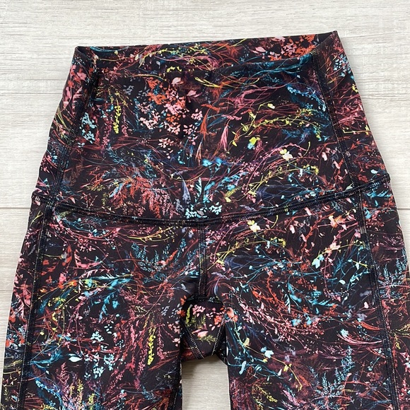 Lululemon Wunder Under Scalloped Hem high rise legging - Picture 5 of 7